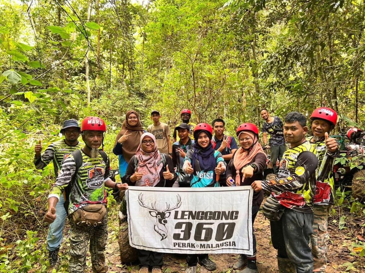 Branda Kampung Sumpitan Lenggong Tiada Sungai Hotell Kampong Ulu Jepai Exteriör bild